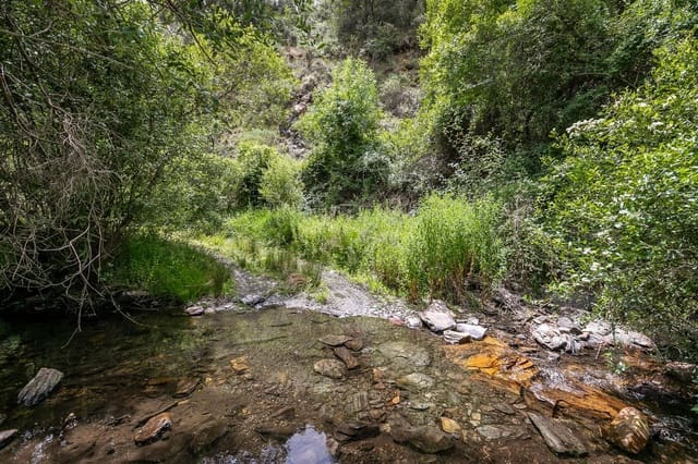 Tontti myytävänä paikassa Güéjar Sierra - 154 000 € (Ref: 7717121)