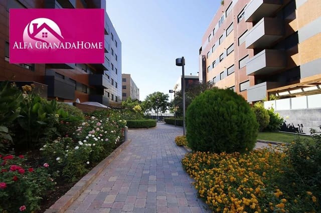 2 soveværelse Lejlighed til leje i Granada by med swimmingpool - € 900 (Ref: 7887685)