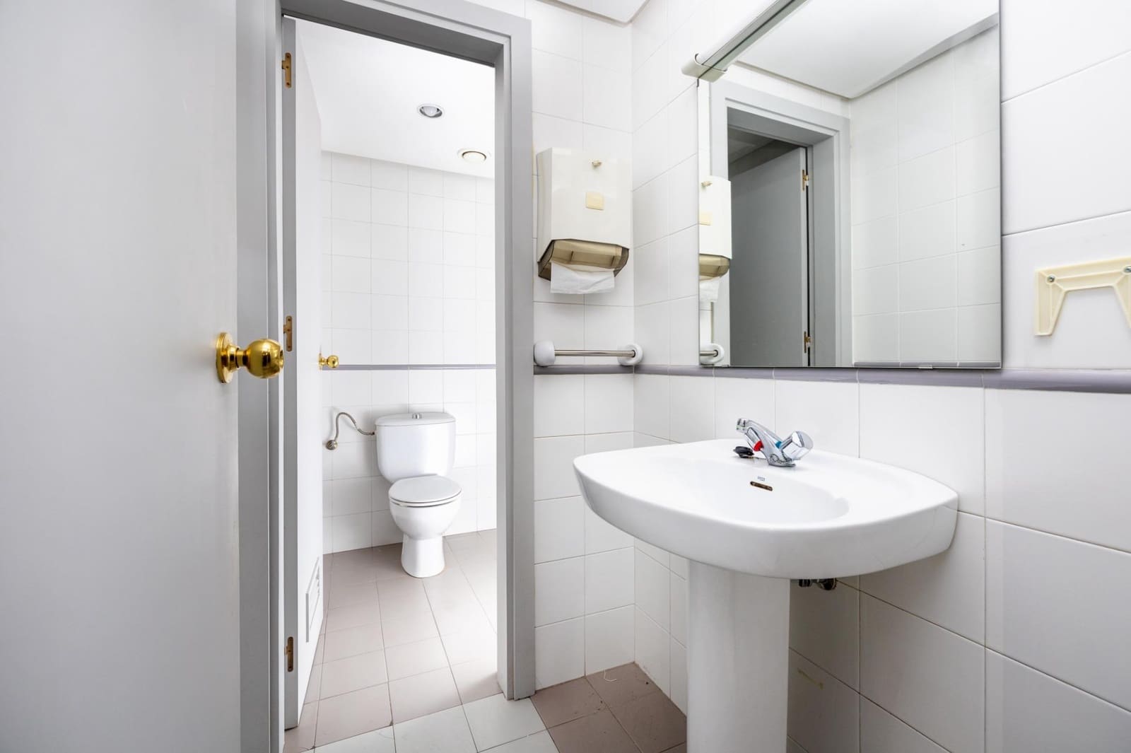 4 soveværelse Lejlighed til salg i Granada by - € 575.000 (Ref: 8040771)