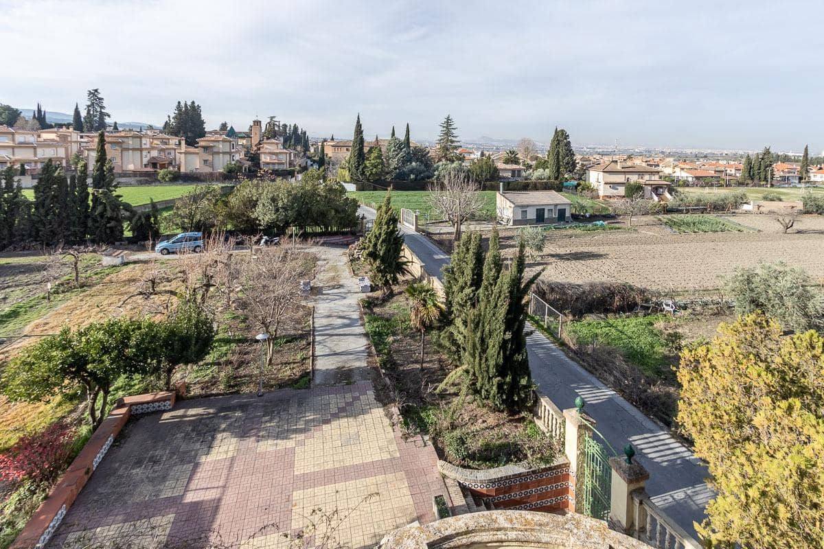 6 soveværelse Finca/Landehus til salg i Monachil med swimmingpool garage - € 500.000 (Ref: 8103001)