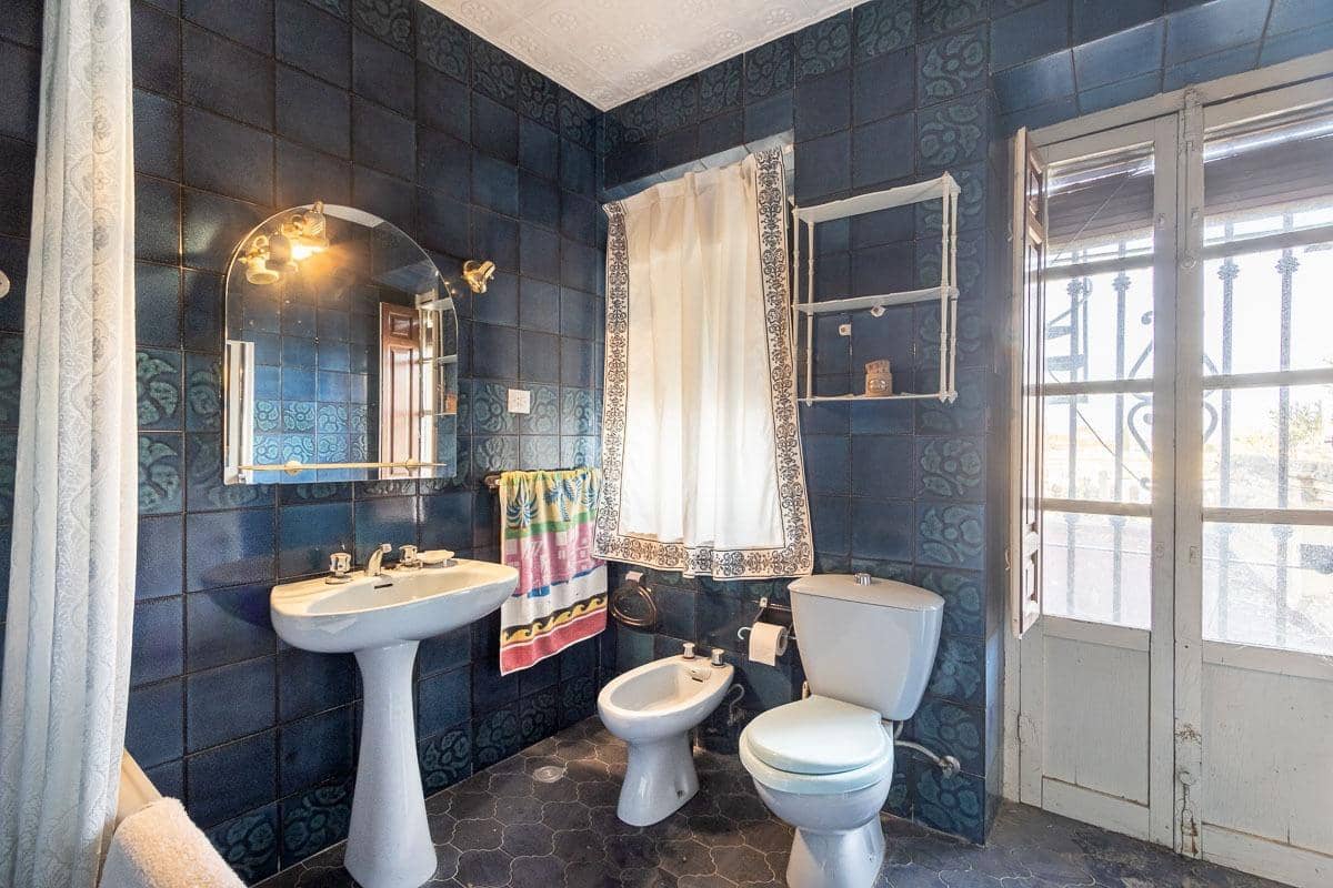 6 soveværelse Finca/Landehus til salg i Monachil med swimmingpool garage - € 500.000 (Ref: 8103001)