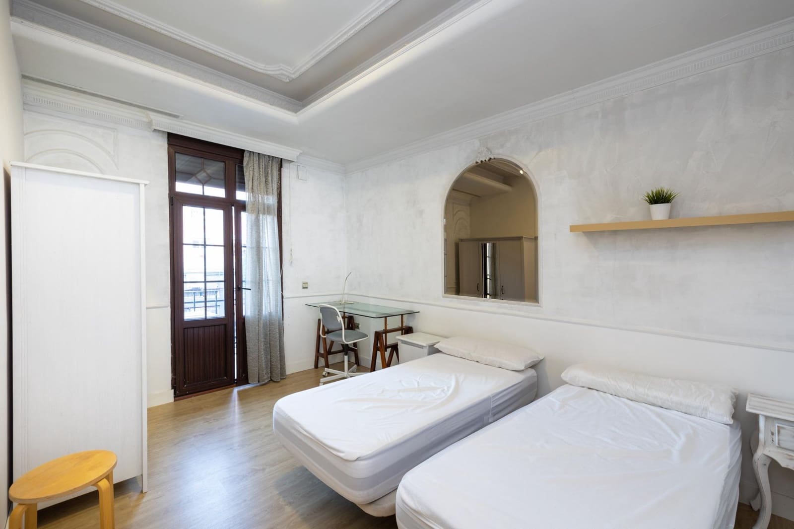 16 slaapkamer Villa te koop in Granada stad met zwembad - € 1.100.000 (Ref: 8155241)