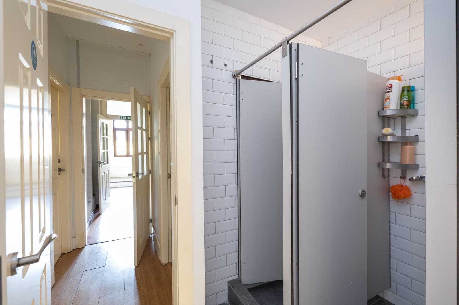 16 slaapkamer Villa te koop in Granada stad met zwembad - € 1.100.000 (Ref: 8155241)