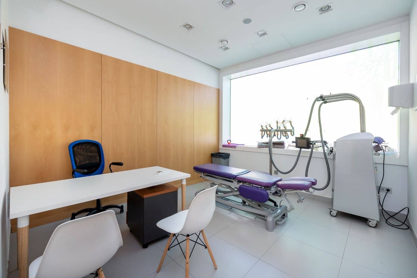 Commercial for sale in Granada city with garage - € 600,000 (Ref: 8206909)