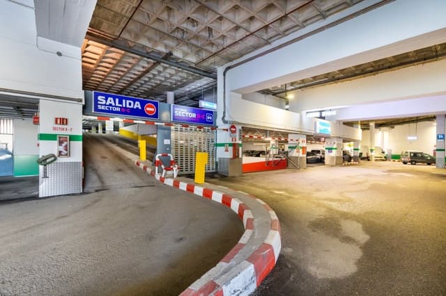 Garage til salg i Monachil - € 22.000 (Ref: 8238987)