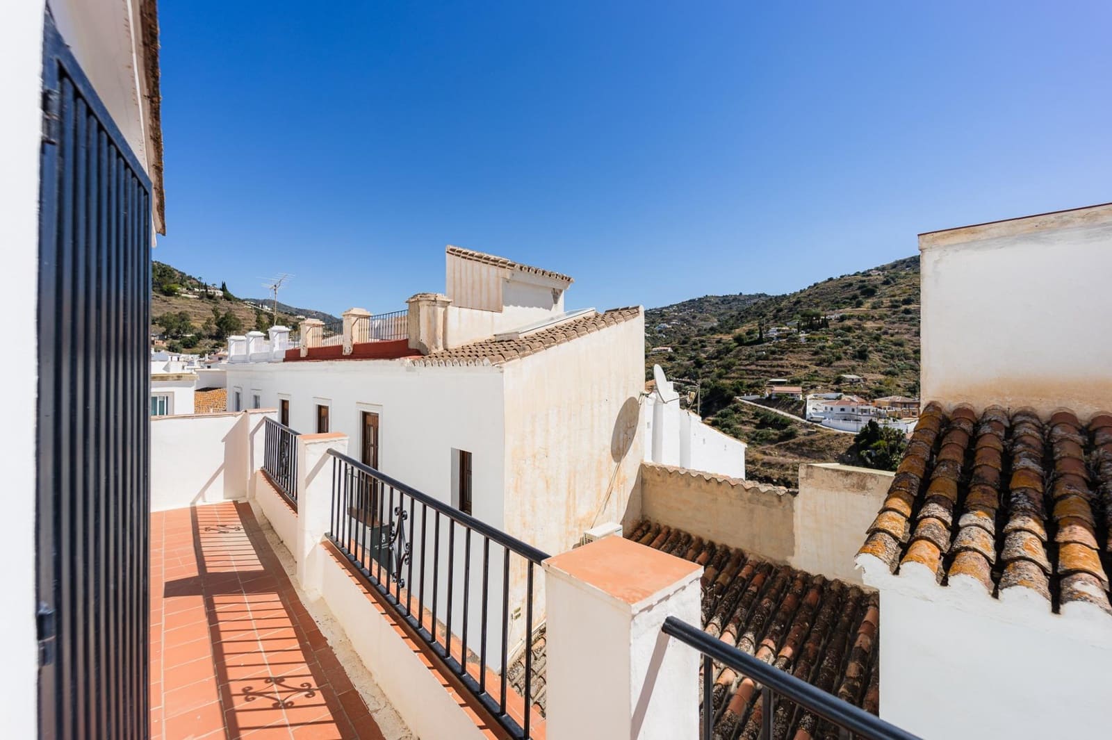 3 soveværelse Byhus til salg i Torrox - € 155.000 (Ref: 8348377)