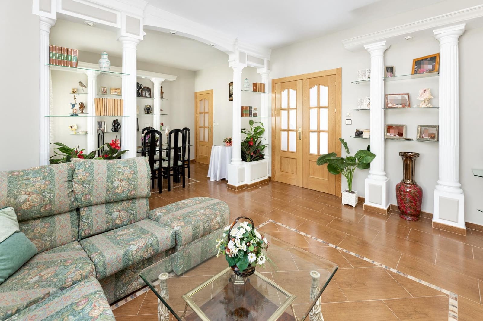 3 sypialnia Willa na sprzedaż w Otura z basenem garażem - 370 000 € (Ref: 8419441)