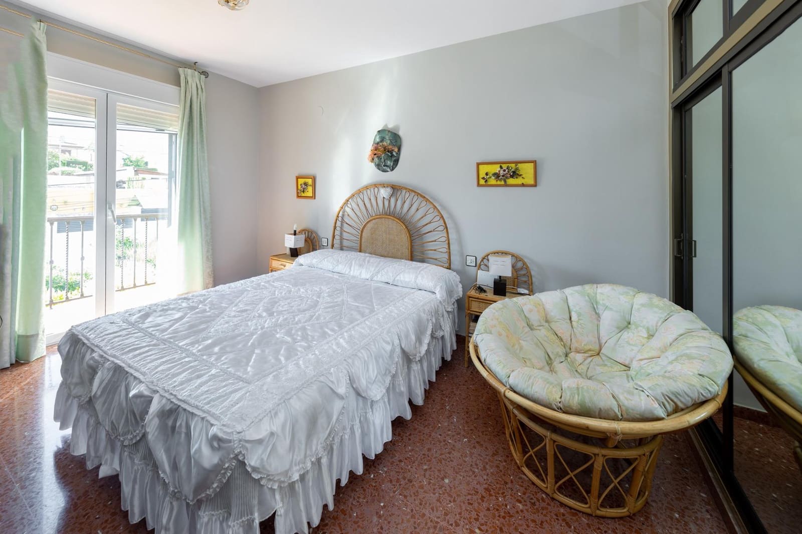 3 sypialnia Willa na sprzedaż w Otura z basenem garażem - 370 000 € (Ref: 8419441)