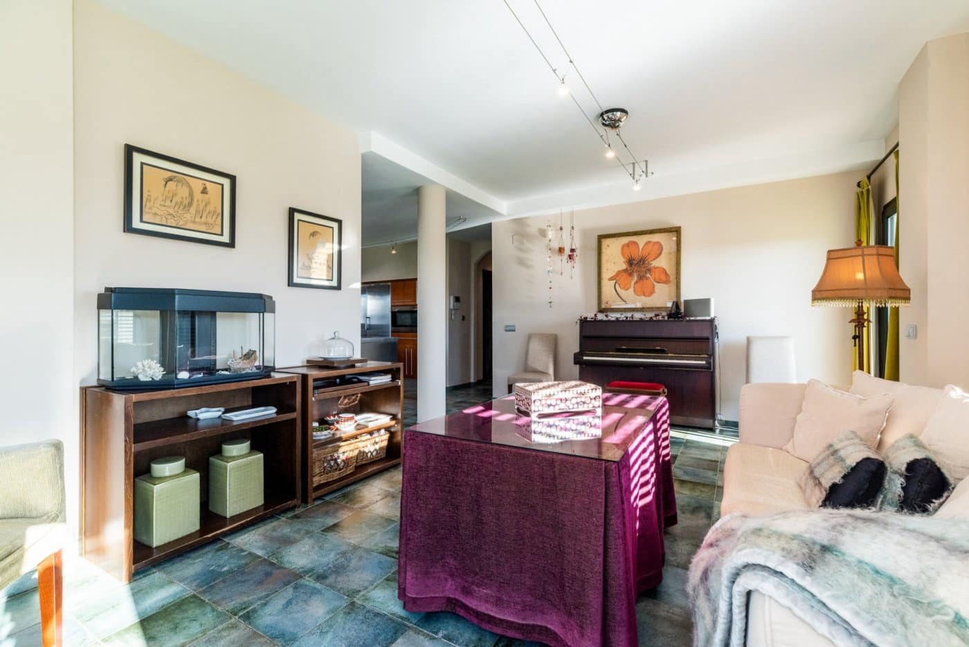 5 soveværelse Villa til salg i Albolote med garage - € 1.800.000 (Ref: 8434359)