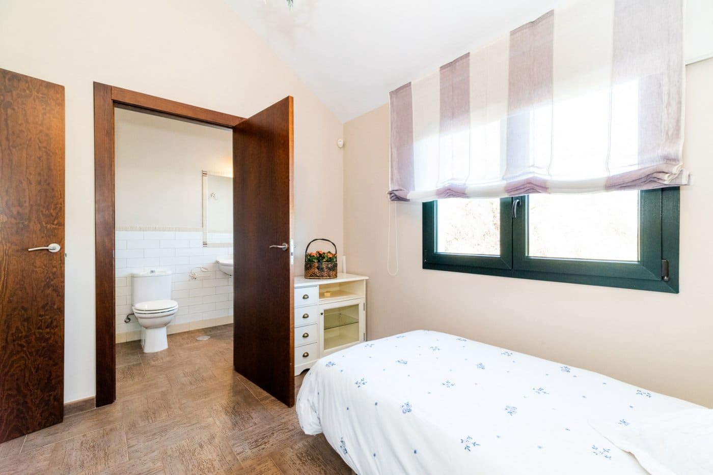 5 soveværelse Villa til salg i Albolote med garage - € 1.800.000 (Ref: 8434359)