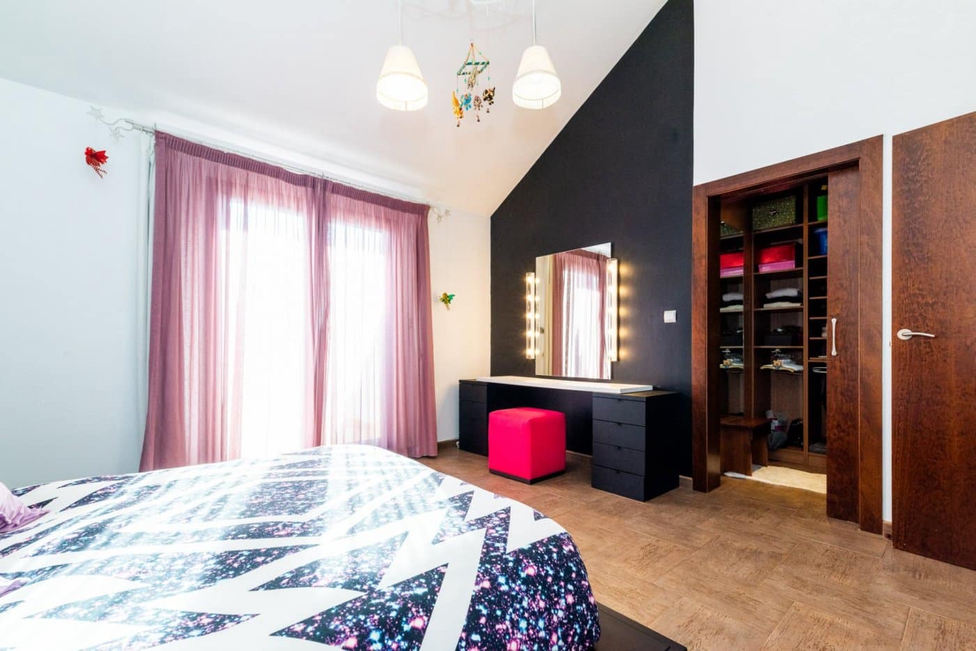 5 soveværelse Villa til salg i Albolote med garage - € 1.800.000 (Ref: 8434359)