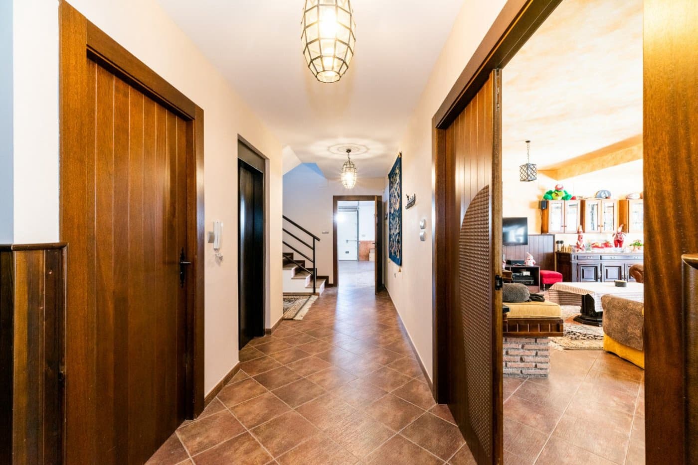 5 soveværelse Villa til salg i Albolote med garage - € 1.800.000 (Ref: 8434359)