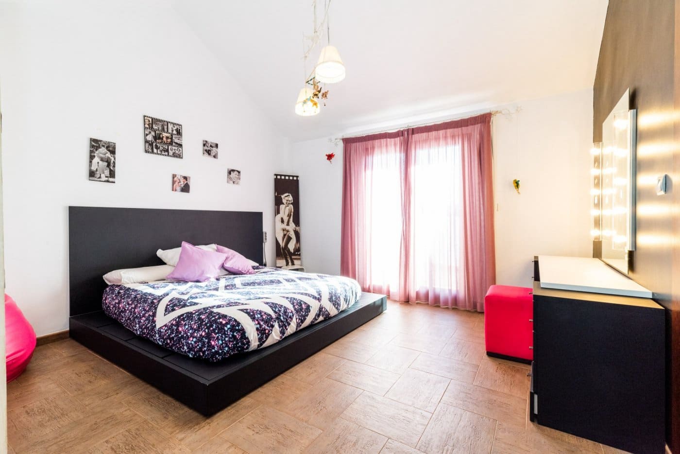 5 soveværelse Villa til salg i Albolote med garage - € 1.800.000 (Ref: 8434359)