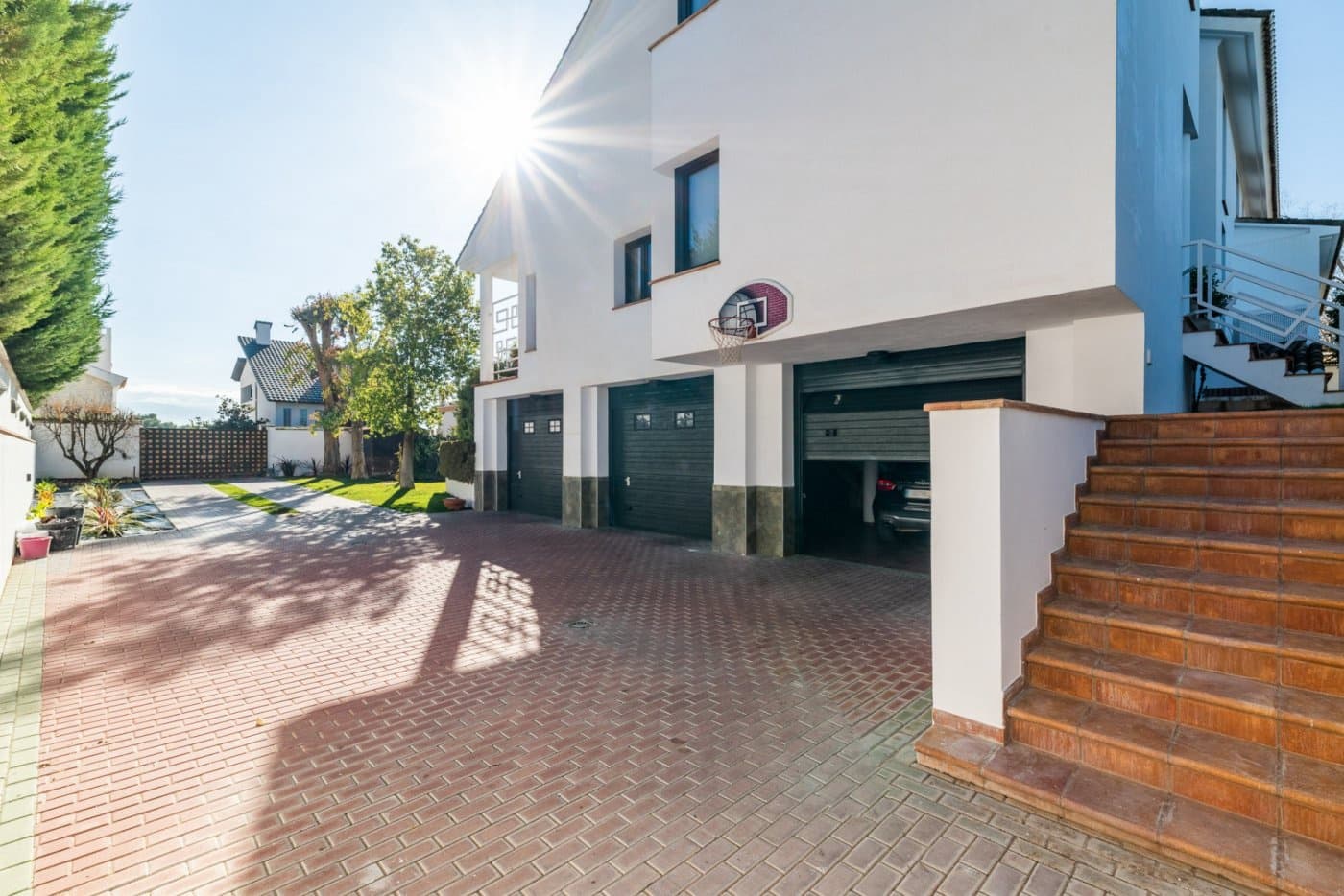 5 soveværelse Villa til salg i Albolote med garage - € 1.800.000 (Ref: 8434359)