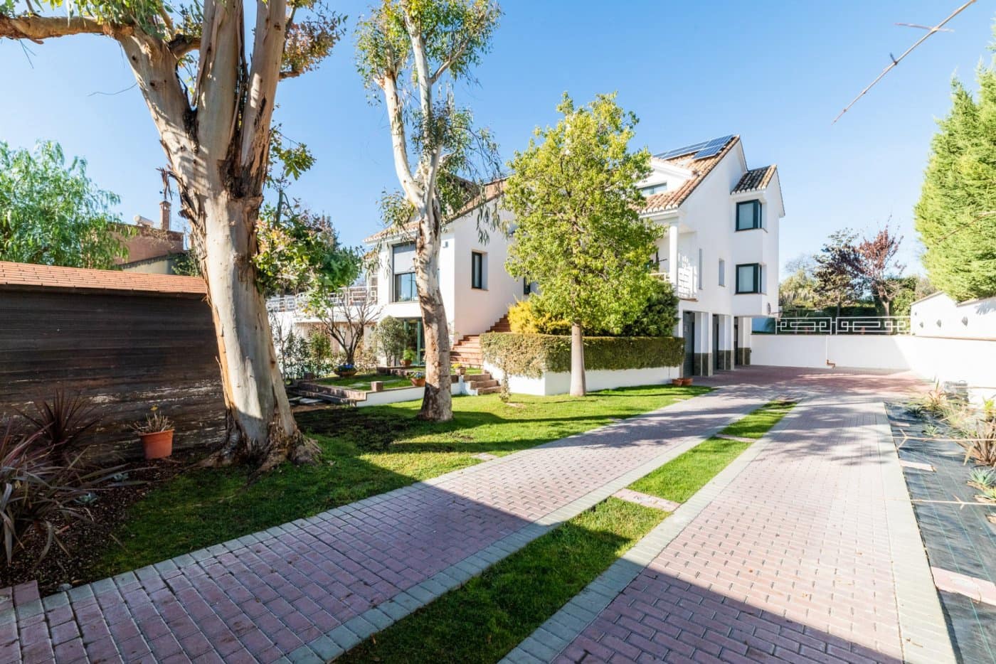 5 soveværelse Villa til salg i Albolote med garage - € 1.800.000 (Ref: 8434359)