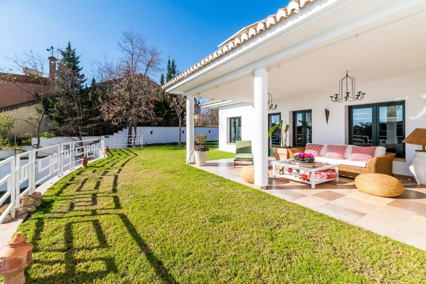 5 soveværelse Villa til salg i Albolote med garage - € 1.800.000 (Ref: 8434359)