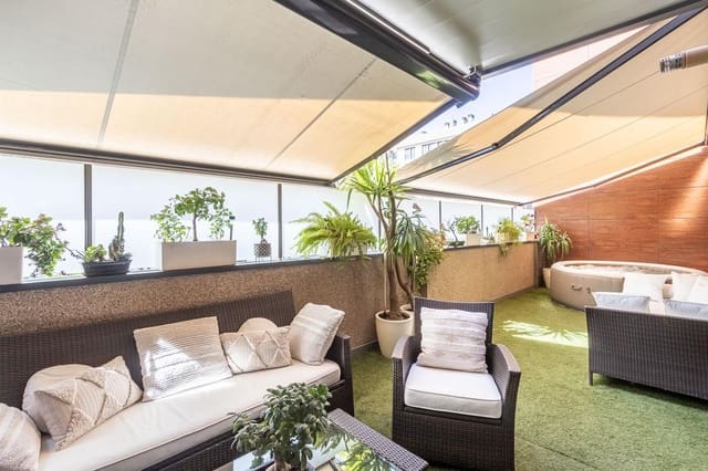 2 Zimmer Wohnung zu verkaufen in Granada Stadt mit Pool - 370.000 € (Ref: 8434363)