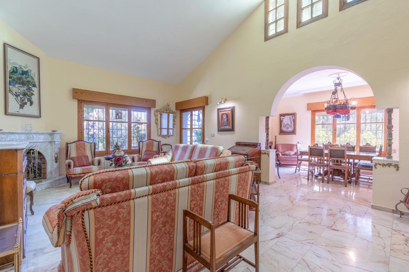 4 soveværelse Villa til salg i Albolote med swimmingpool garage - € 560.000 (Ref: 8531946)