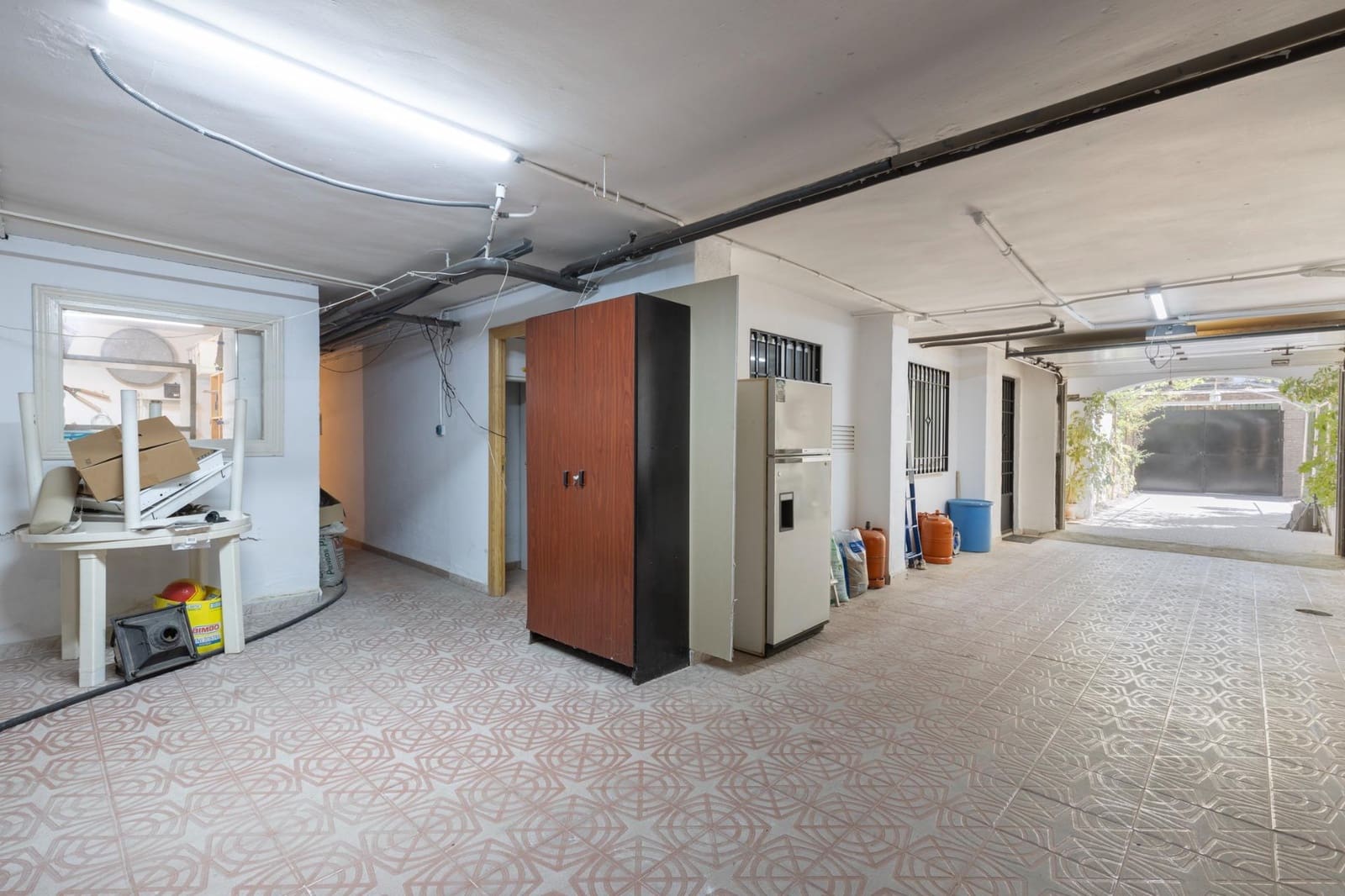 4 soveværelse Villa til salg i Albolote med swimmingpool garage - € 560.000 (Ref: 8531946)