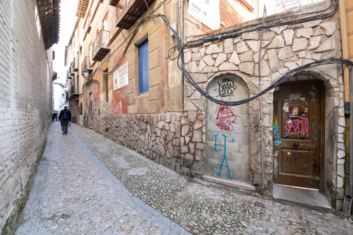 17 chambre Hôtel à vendre à Grenade ville - 850 000 € (Ref: 8565193)