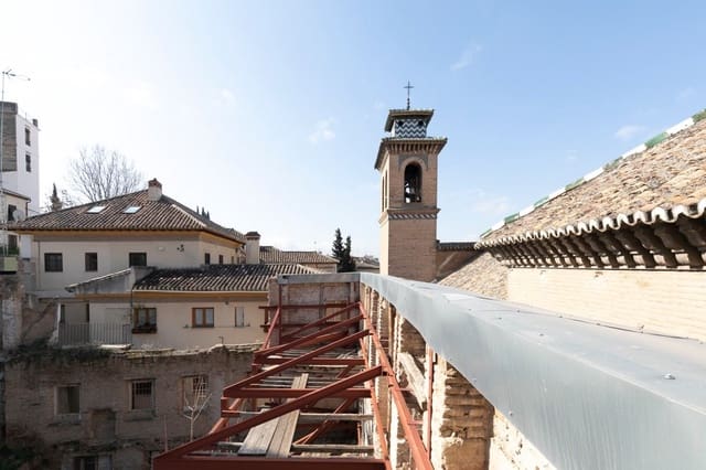 17 slaapkamer Hotel te koop in Granada stad - € 850.000 (Ref: 8565193)