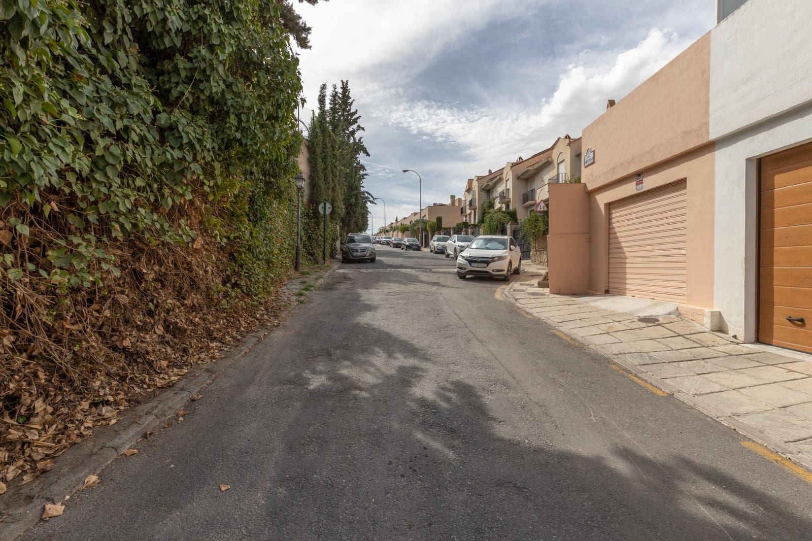 5 soveværelse Villa til salg i Granada by med swimmingpool garage - € 890.000 (Ref: 8582247)