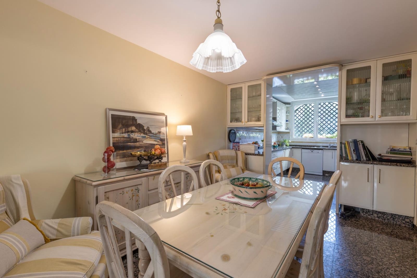 5 soveværelse Villa til salg i Granada by med swimmingpool garage - € 890.000 (Ref: 8582247)