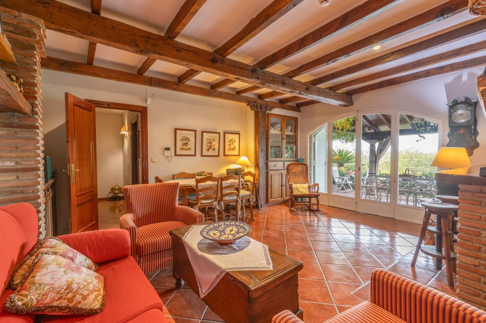 5 soveværelse Villa til salg i Granada by med swimmingpool garage - € 890.000 (Ref: 8582247)