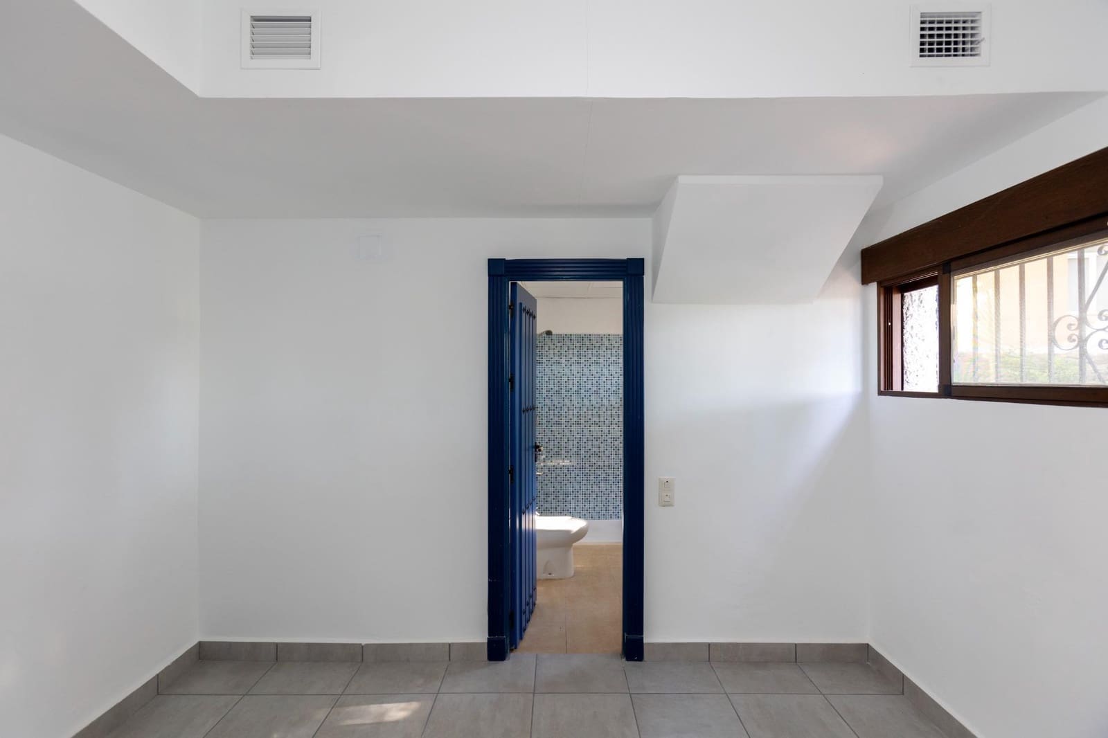 8 soverom Villa til salgs i Almunecar med svømmebasseng - € 1 250 000 (Ref: 8595271)