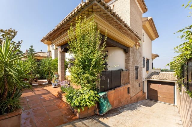 6 soveværelse Villa til salg i Monachil med swimmingpool garage - € 485.000 (Ref: 8634663)