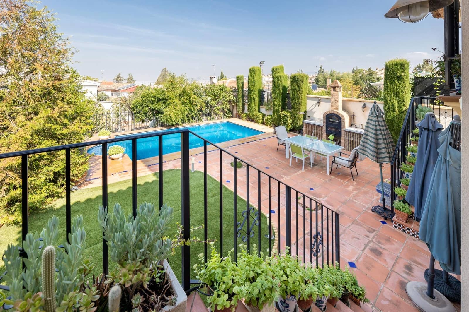 6 soverom Villa til salgs i Monachil med svømmebasseng garasje - € 485 000 (Ref: 8634663)