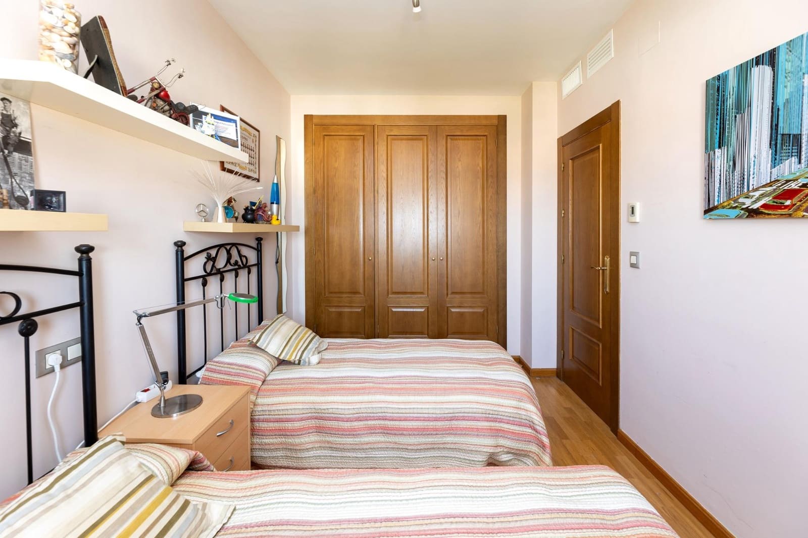 6 soverom Villa til salgs i Monachil med svømmebasseng garasje - € 485 000 (Ref: 8634663)