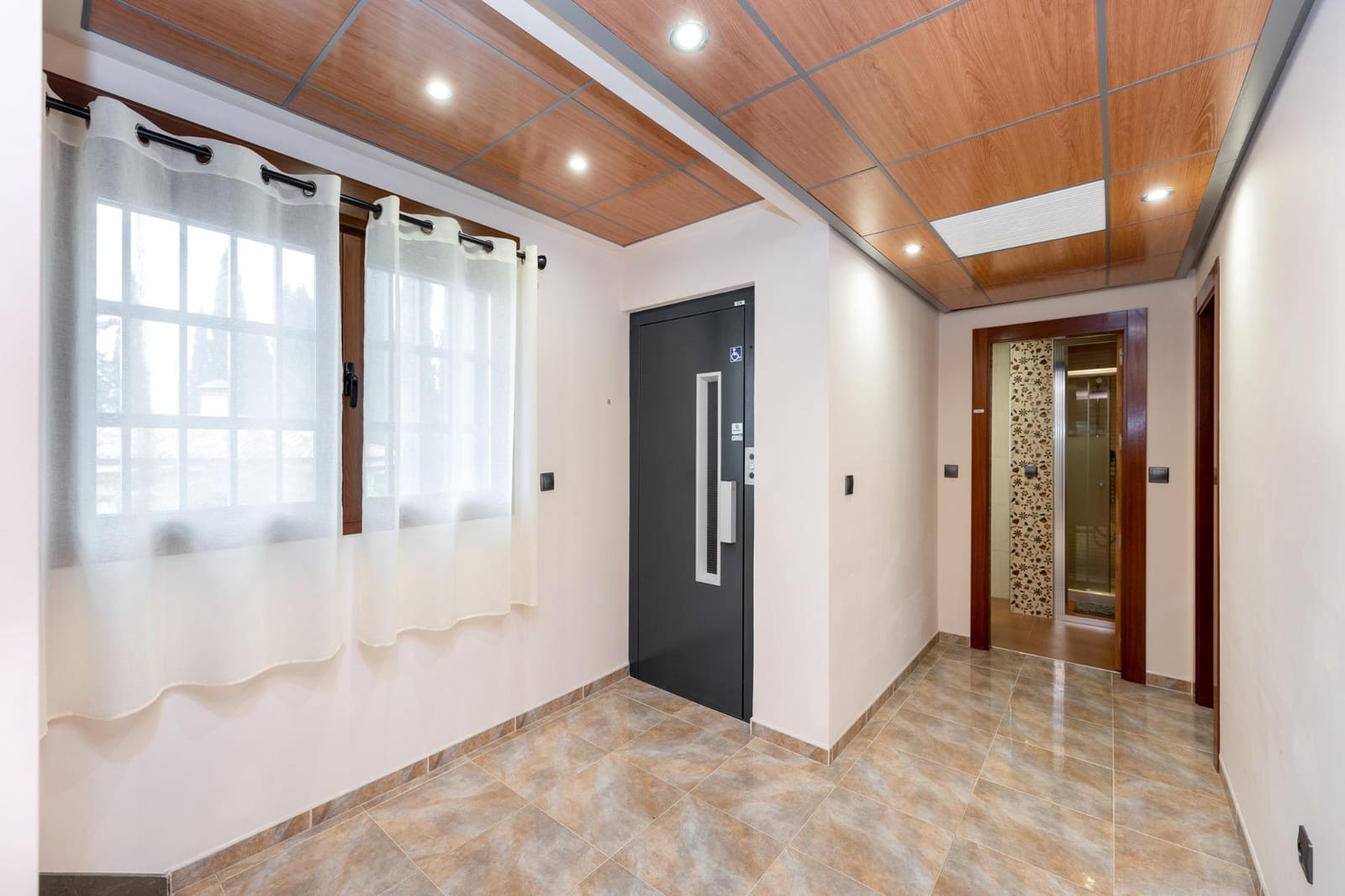 8 soveværelse Villa til salg i Albolote med swimmingpool garage - € 990.000 (Ref: 8652629)