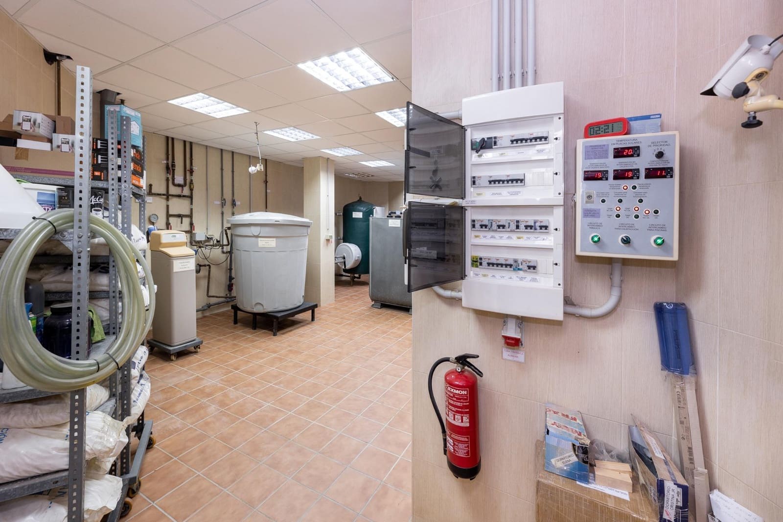 8 soveværelse Villa til salg i Albolote med swimmingpool garage - € 990.000 (Ref: 8652629)