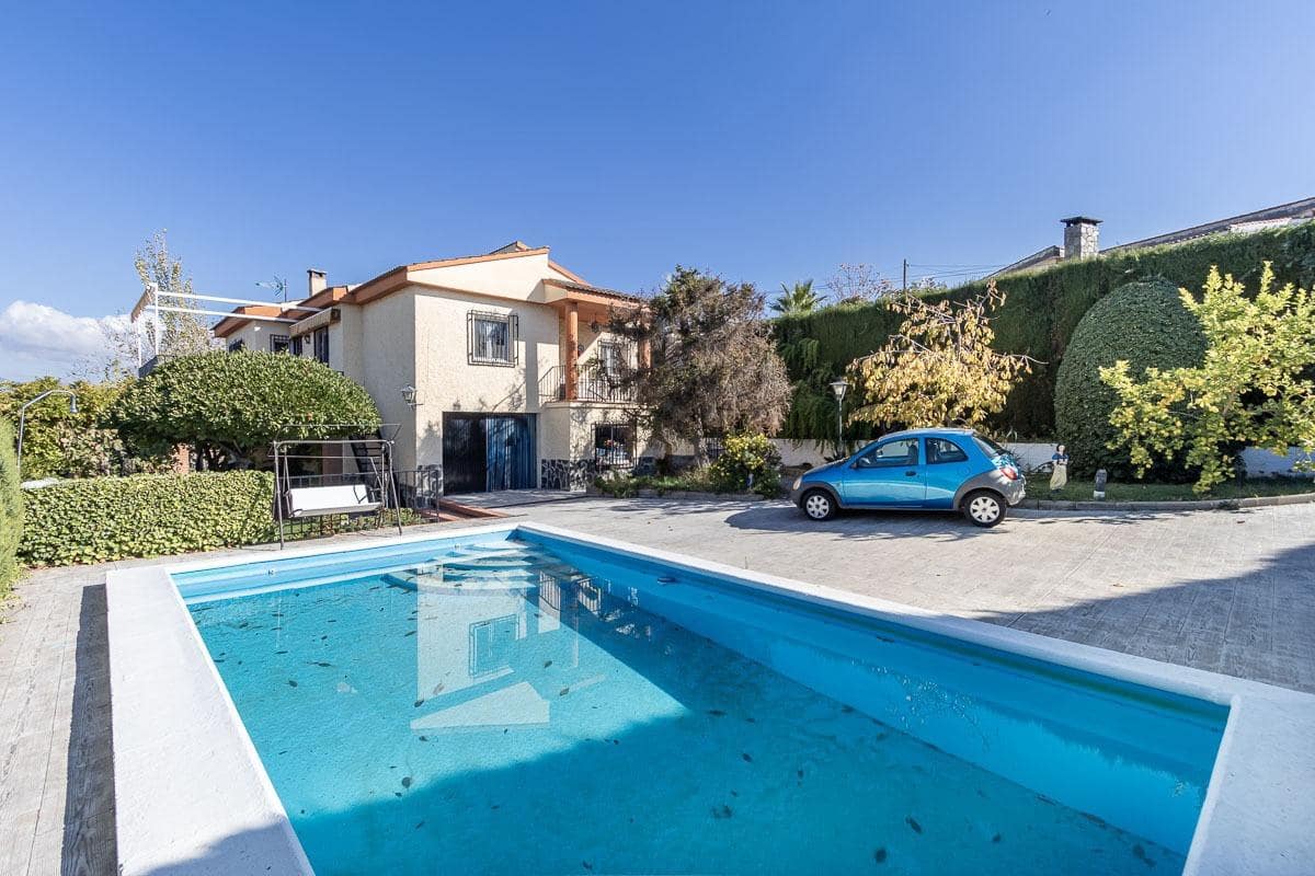 4 soveværelse Villa til salg i Monachil med swimmingpool garage - € 365.000 (Ref: 8662393)