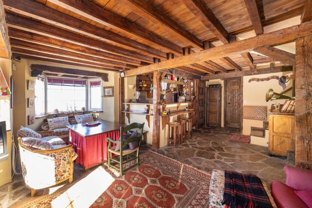 3 soverom Penthouse til salgs i Sierra Nevada, Monachil med garasje - € 495 000 (Ref: 8699709)