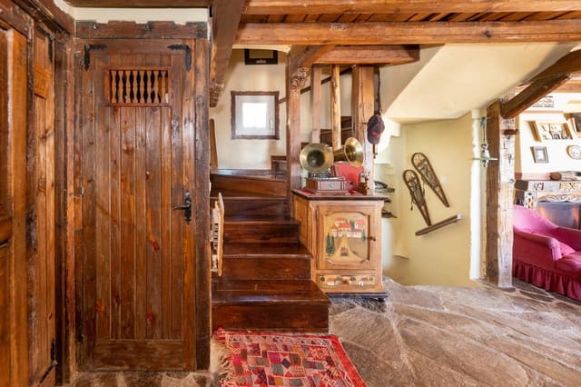 3 soverom Penthouse til salgs i Sierra Nevada, Monachil med garasje - € 495 000 (Ref: 8699709)