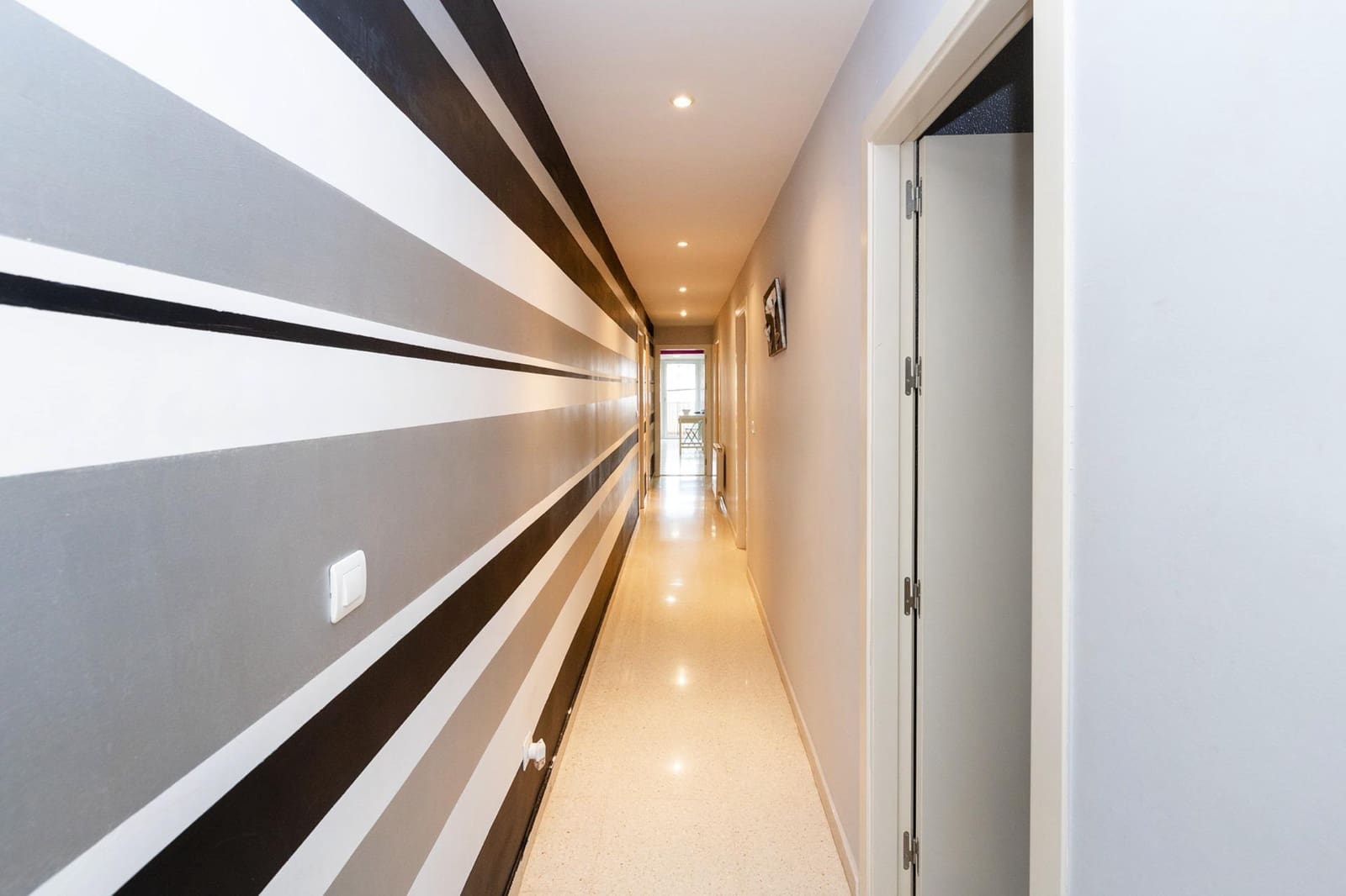 3 soverom Leilighet til salgs i Granada by med garasje - € 239 000 (Ref: 8729885)