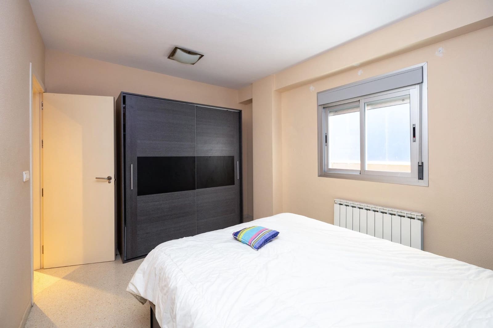 3 soverom Leilighet til salgs i Granada by med garasje - € 239 000 (Ref: 8729885)