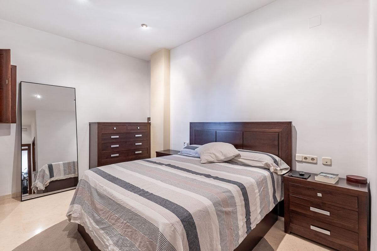 3 quarto Apartamento para venda em Granada cidade com garagem - 363 000 € (Ref: 8741590)