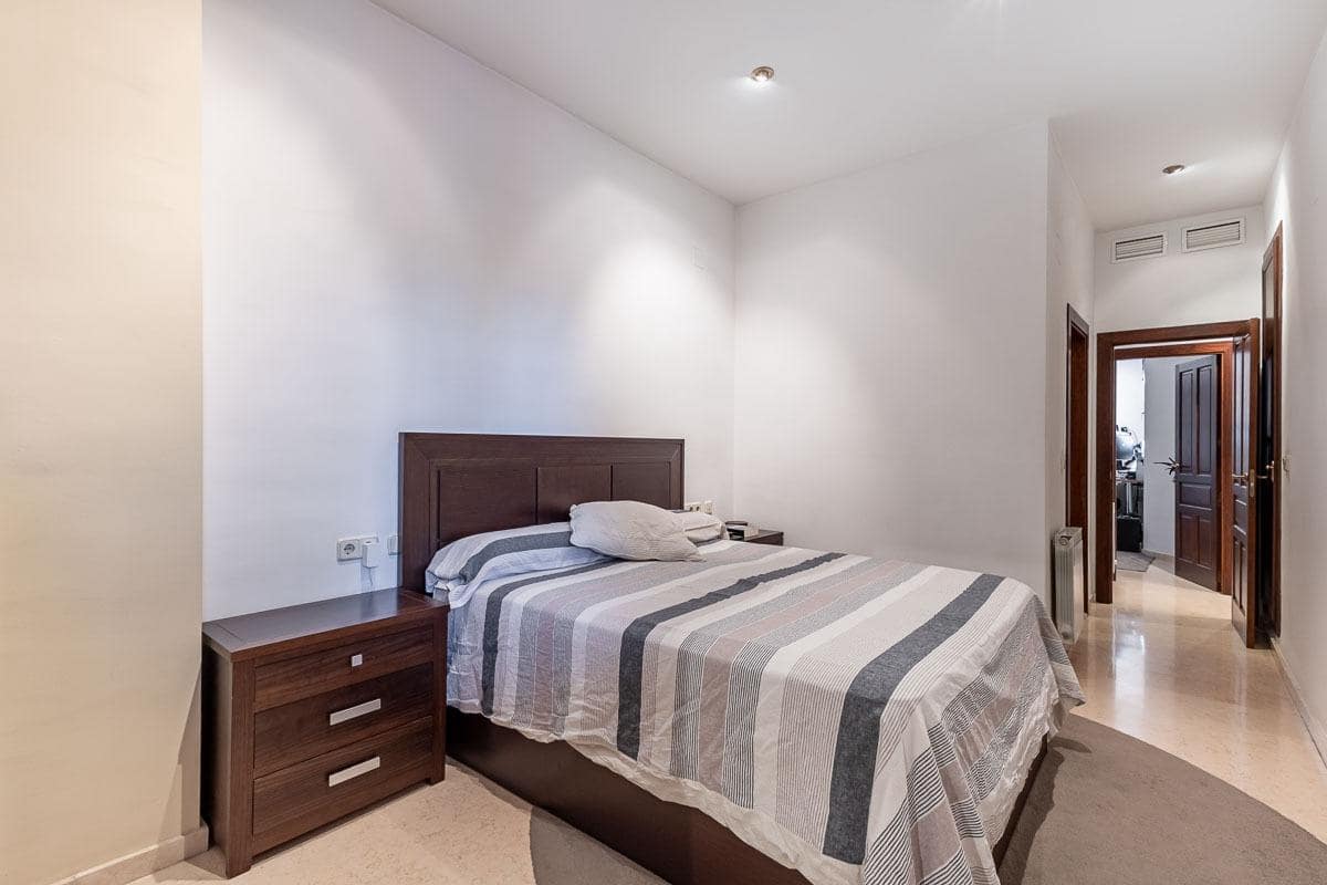 3 quarto Apartamento para venda em Granada cidade com garagem - 363 000 € (Ref: 8741590)