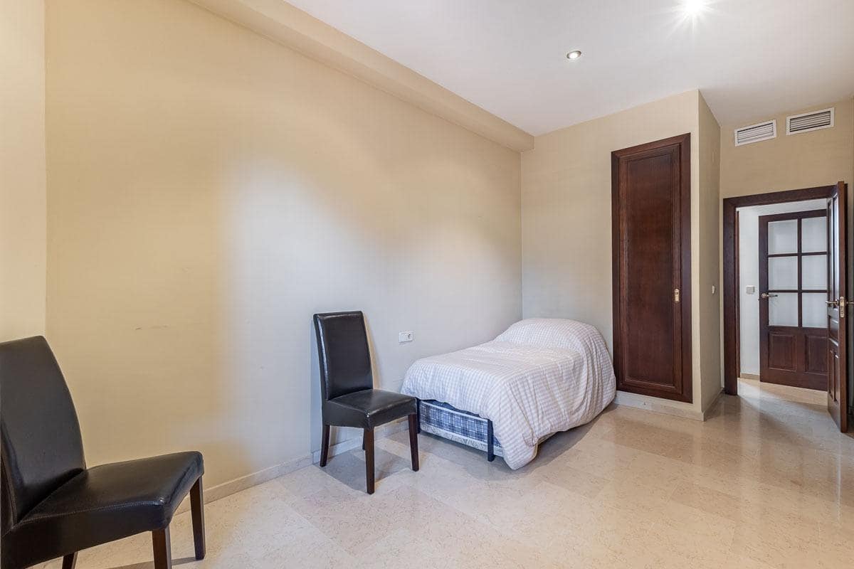3 quarto Apartamento para venda em Granada cidade com garagem - 363 000 € (Ref: 8741590)