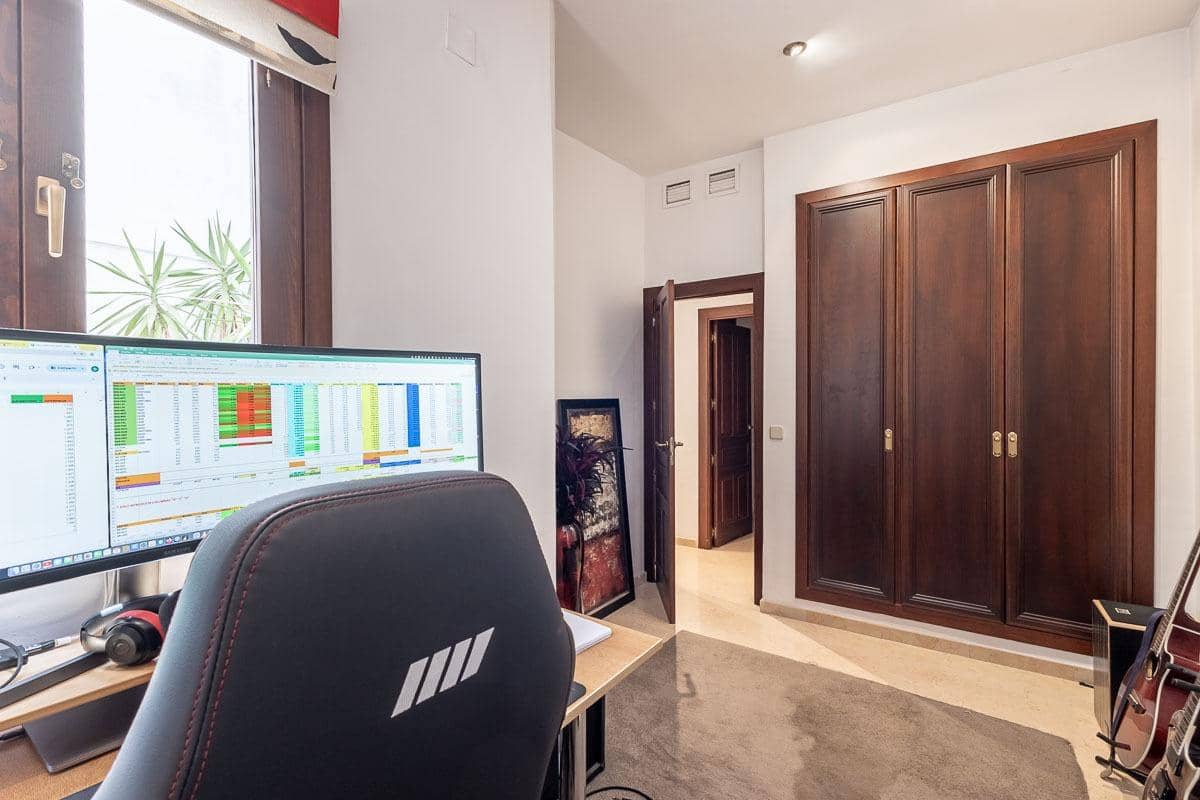 3 quarto Apartamento para venda em Granada cidade com garagem - 363 000 € (Ref: 8741590)