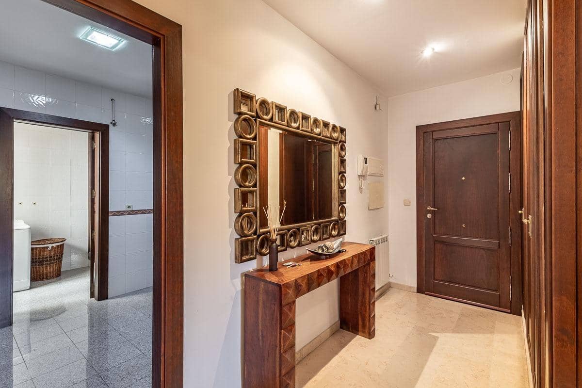 3 quarto Apartamento para venda em Granada cidade com garagem - 363 000 € (Ref: 8741590)