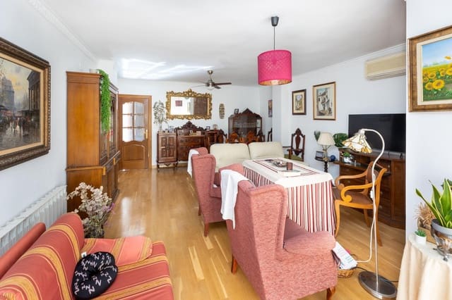 4 soveværelse Lejlighed til salg i Granada by - € 395.000 (Ref: 8784187)