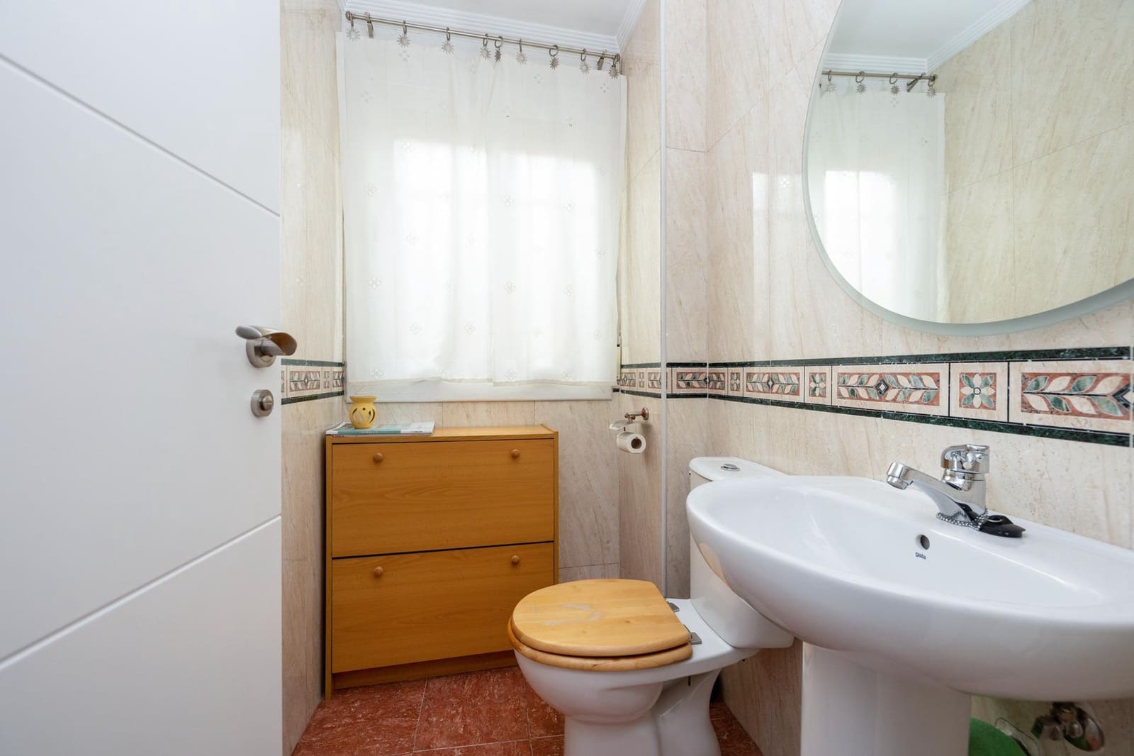 3 soveværelse Rækkehus til salg i Granada by med garage - € 390.900 (Ref: 8784188)