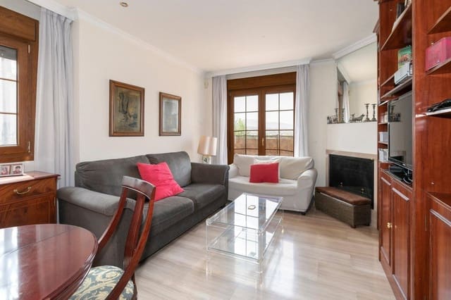 13 soveværelse Villa til salg i Huétor Vega med swimmingpool garage - € 850.000 (Ref: 8792716)