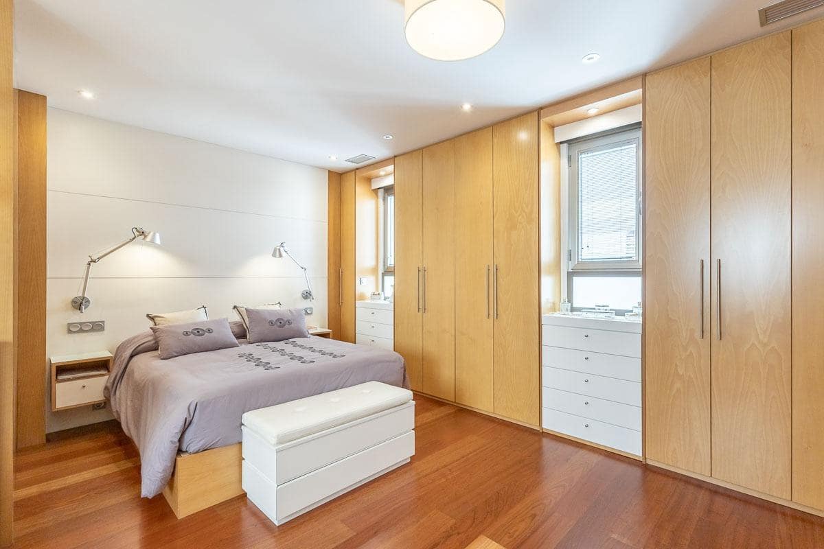 4 soveværelse Lejlighed til salg i Granada by - € 750.000 (Ref: 8869923)