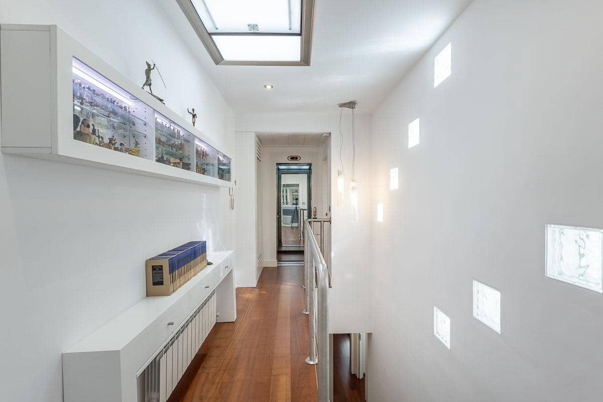 4 soveværelse Lejlighed til salg i Granada by - € 750.000 (Ref: 8869923)