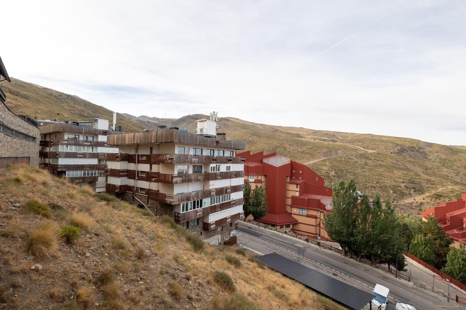 2 soveværelse Lejlighed til salg i Sierra Nevada - € 175.000 (Ref: 8886000)